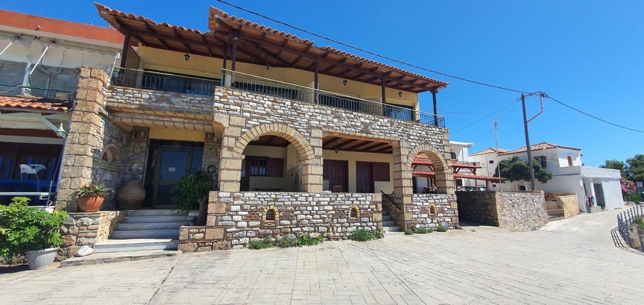 Halikoura Beach Apartments Stoupa Exterior photo