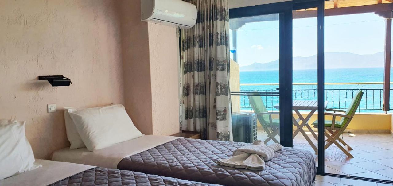 Halikoura Beach Apartments Stoupa Exterior photo