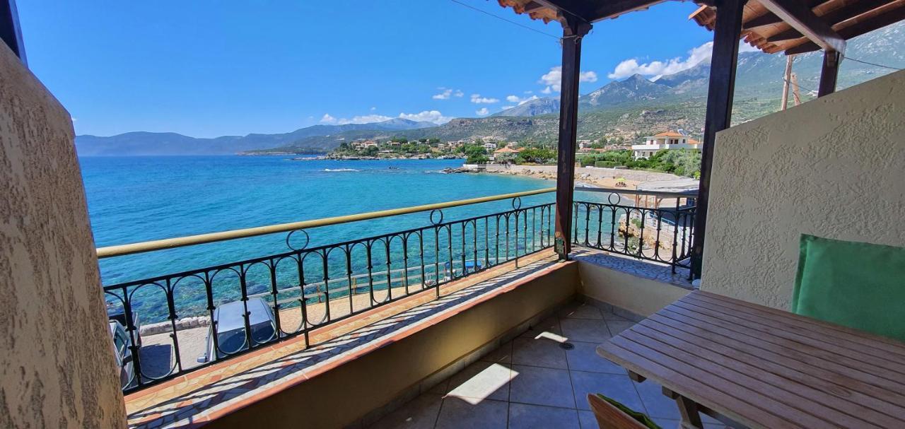 Halikoura Beach Apartments Stoupa Exterior photo