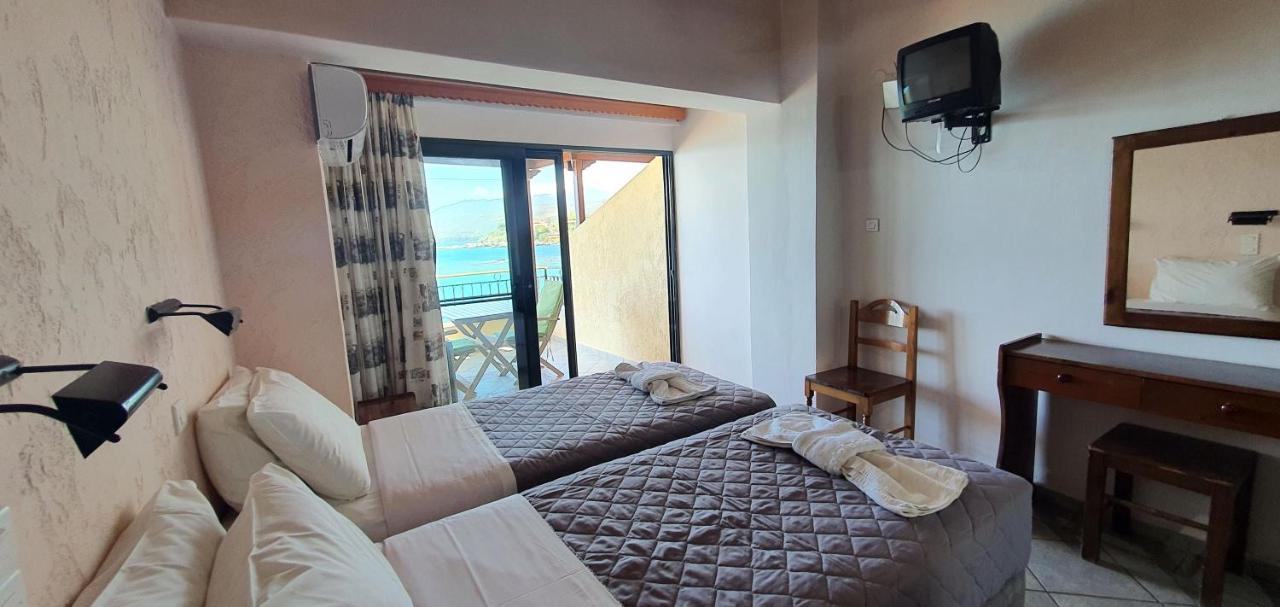Halikoura Beach Apartments Stoupa Exterior photo