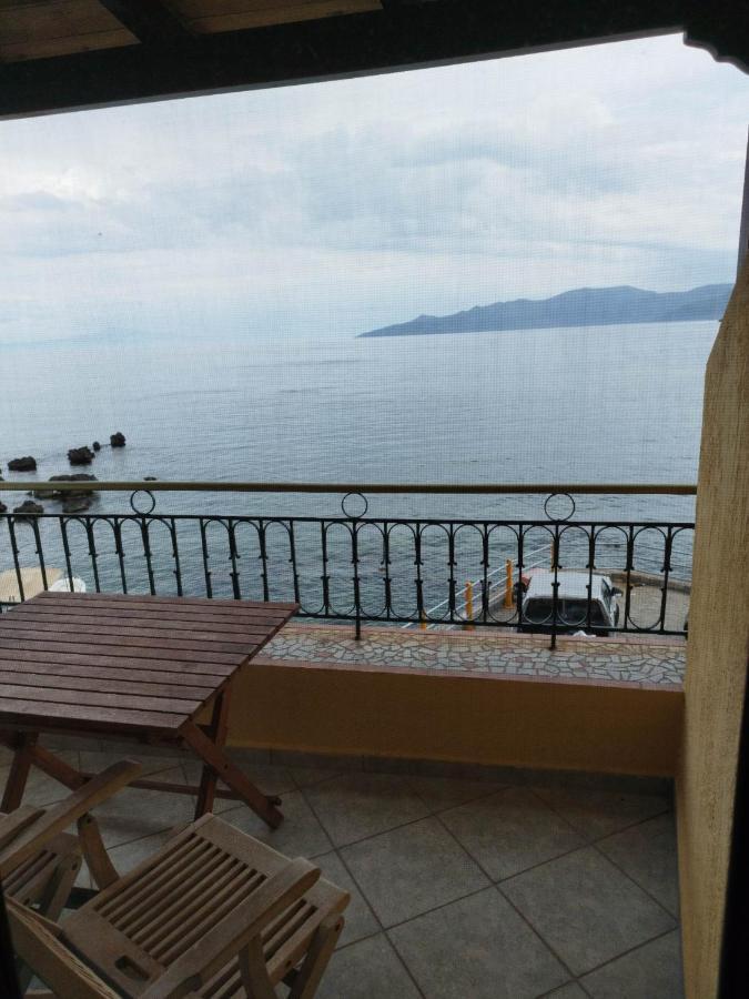 Halikoura Beach Apartments Stoupa Exterior photo