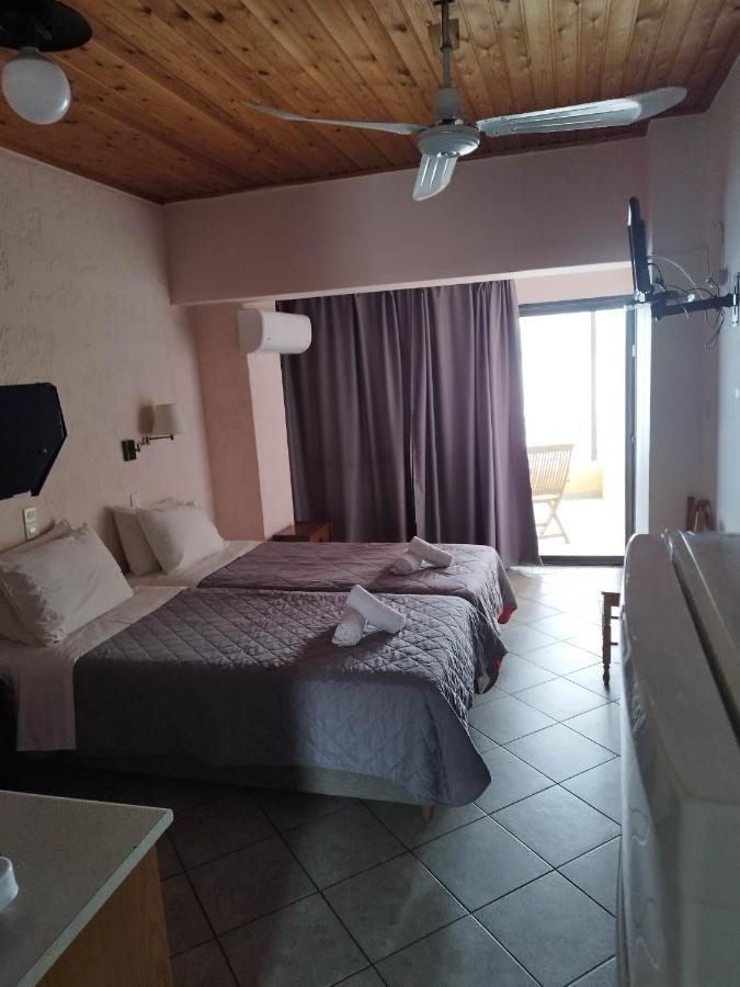Halikoura Beach Apartments Stoupa Exterior photo
